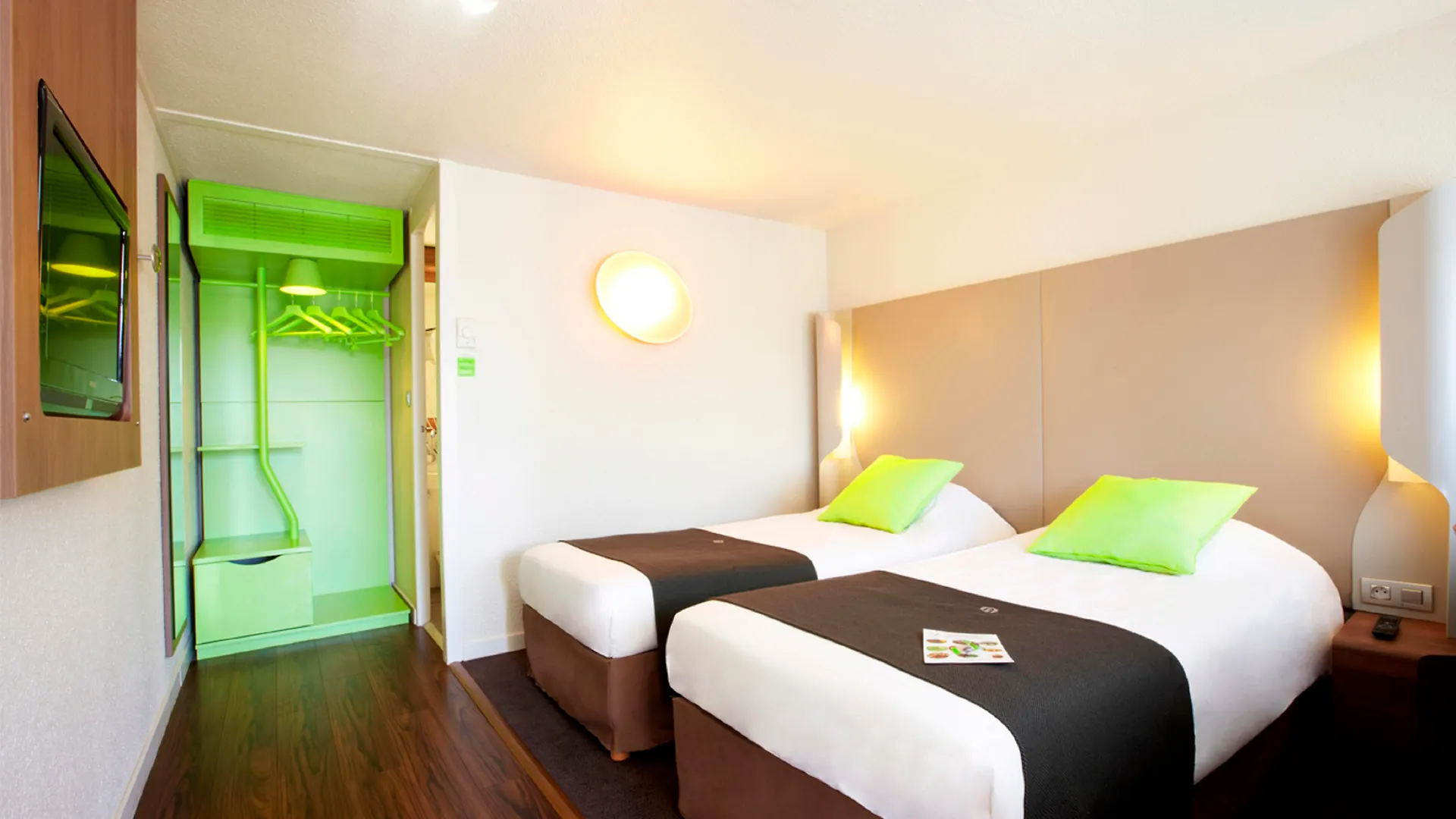 Hotel Campanile Aix-En-Provence Sud - Pont De L'Arc 3*,  Frankreich
