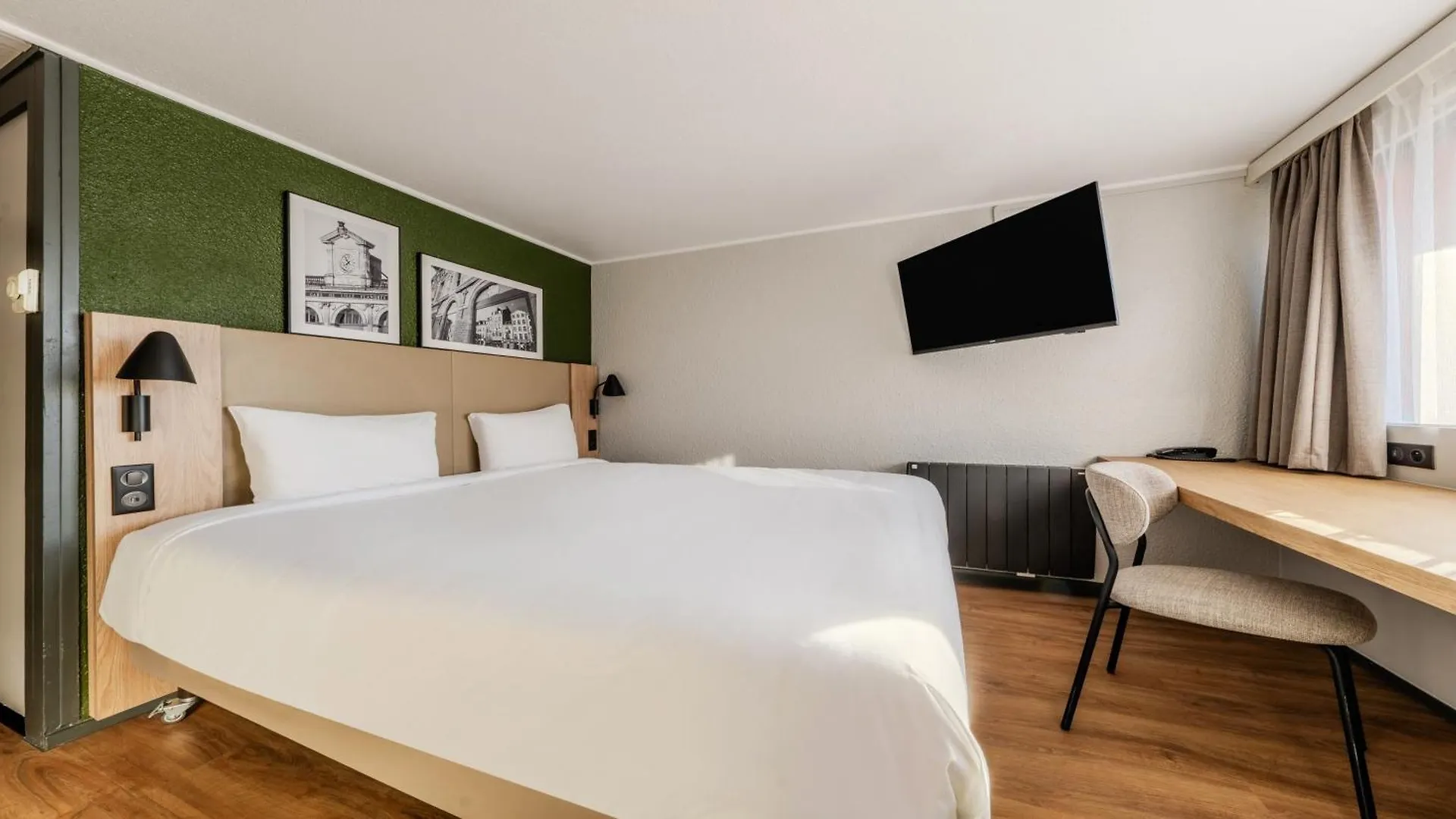 Hotel Campanile Aix-En-Provence Sud - Pont De L'Arc