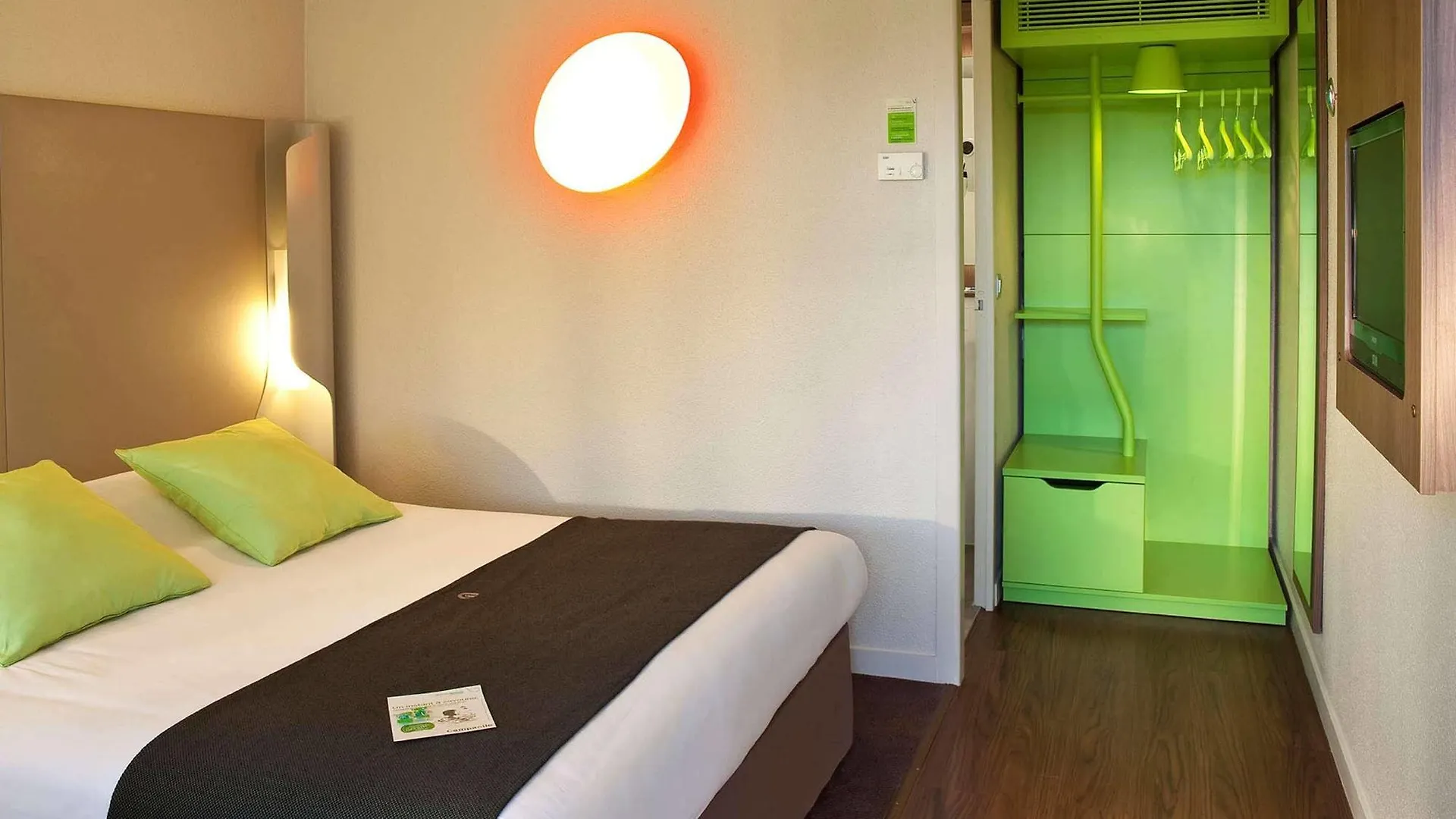 Hotel Campanile Aix-En-Provence Sud - Pont De L'Arc