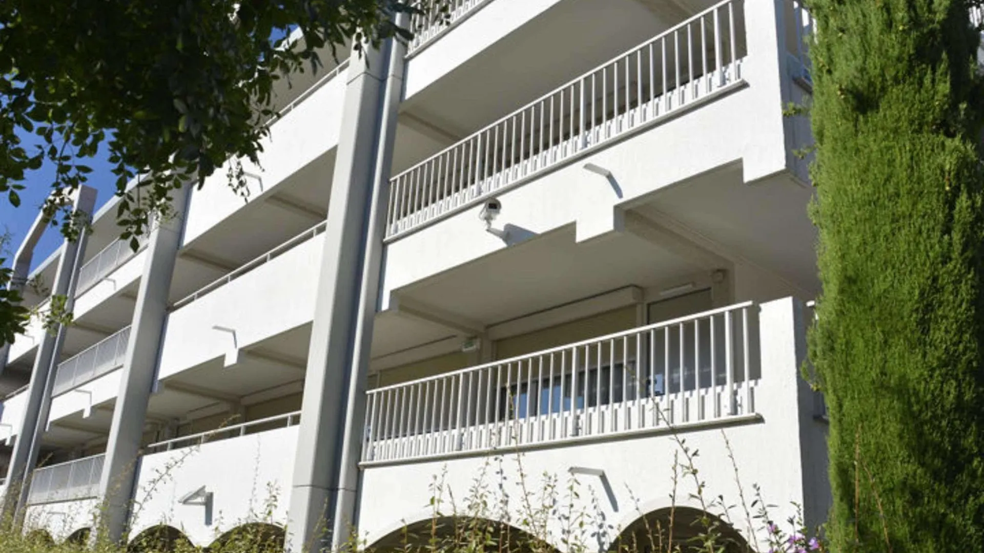 Hotel Campanile Aix-En-Provence Sud - Pont De L'Arc